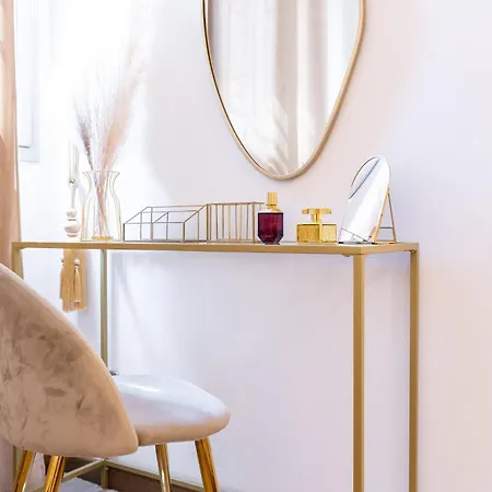 Luxury Apartment Centro - Freedom Gli Artisti Daire