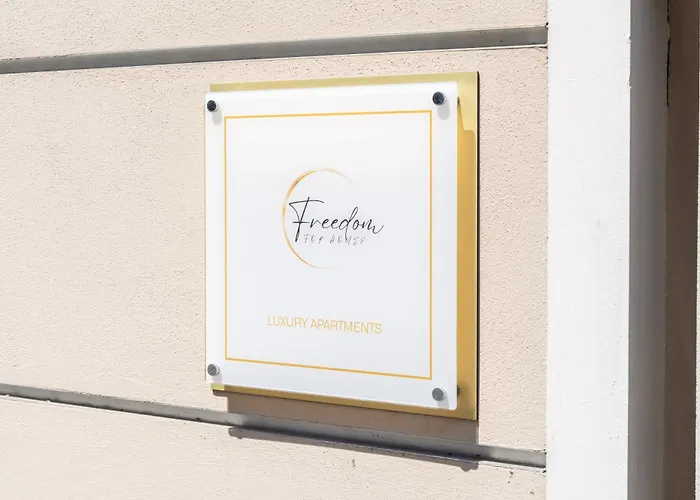 Luxury Centro - Freedom Gli Artisti Apartment